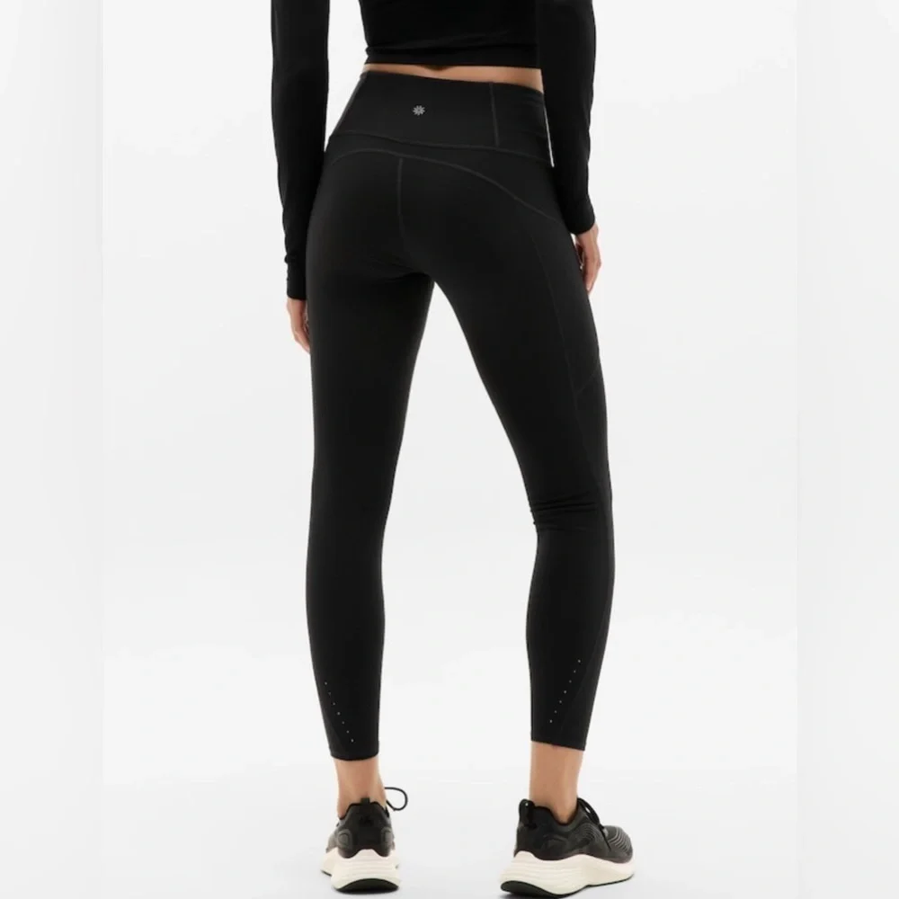NWT Athleta Rainier Black Tight Size Medium